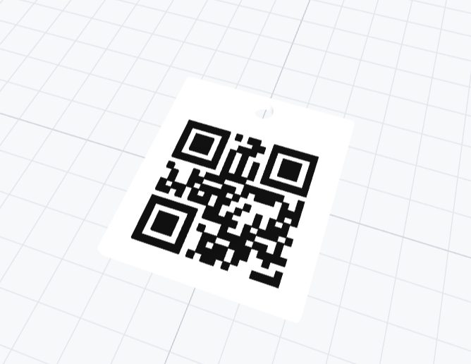 Hundemarke mit QR-Code vorn, der auf die Finderseite führt